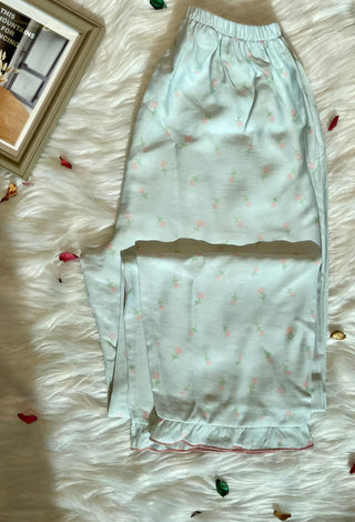 Perfect 7501 Soft Pure linen pajamas