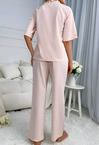 Femme 2848