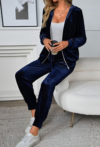 Snow 3803 Women's velvet suit - Mina Femme