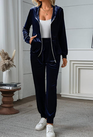 Snow 3803 Women's velvet suit - Mina Femme
