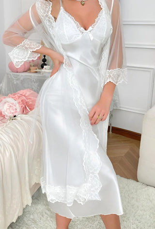 W569 Women's satin lingerie set with lace - Mina Femme